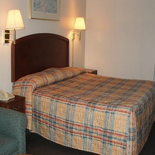 Scottish Inns - Locust Grove Phòng bức ảnh